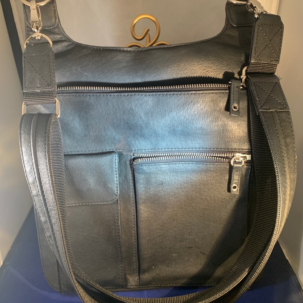 Purse - Picture 1 of 5